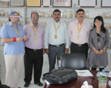 Cooperative Customers